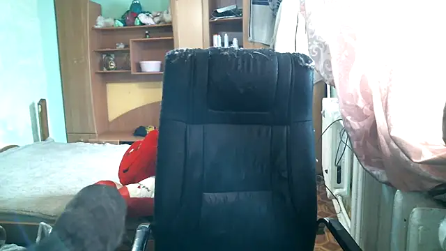 Snapshot of DennisXCaroll chatting on 03/19/26, 07:23 DennisXCaroll online show from 03/19/26, 07:23