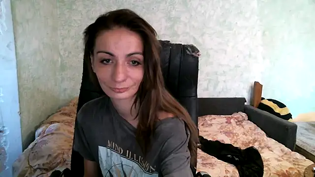 Snapshot of DennisXCaroll chatting on 03/23/26, 07:23 DennisXCaroll online show from 03/23/26, 07:23