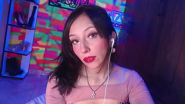 Snapshot of ScarlatSultry chatting on 04/16/26, 12:33 ScarlatSultry online show from 04/16/26, 12:33