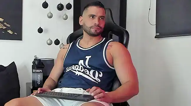 Dereck vega online show from 12/19/24, 09:49