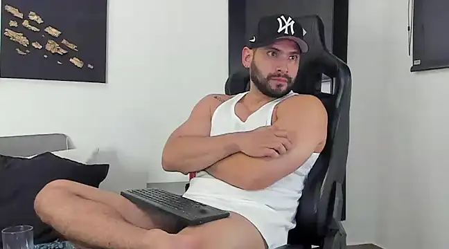 Dereck vega online show from 02/01/25, 12:51