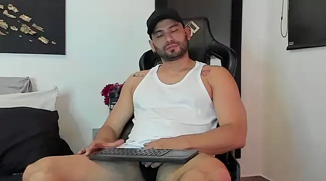 Dereck vega online show from 03/06/25, 09:42