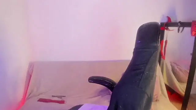 iambrihana online show from 02/12/25, 02:45