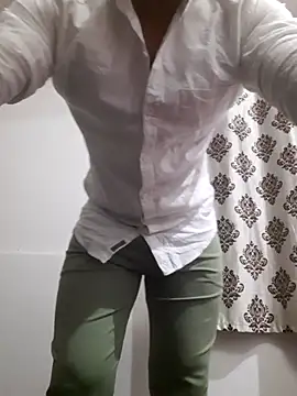 Guyinshortss online show from 02/27/26, 08:20