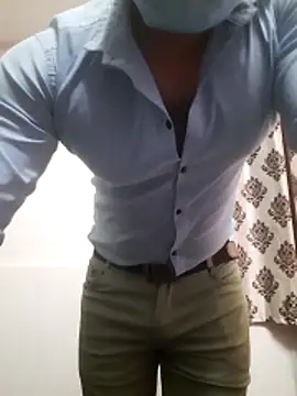 Guyinshortss online show from 04/11/26, 09:08