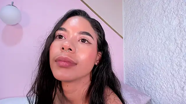 Snapshot of cate_martinez chatting on 12/09/24, 09:06 cate martinez online show from 12/09/24, 09:06