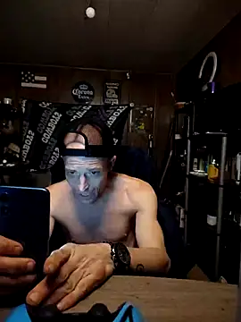 omgkidisthaone online show from 03/18/25, 04:04