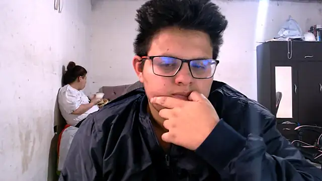 tatsumi nao online show from 11/23/25, 07:02