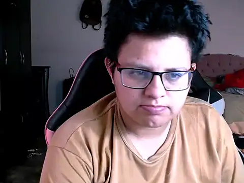 tatsumi nao online show from 12/15/25, 08:46