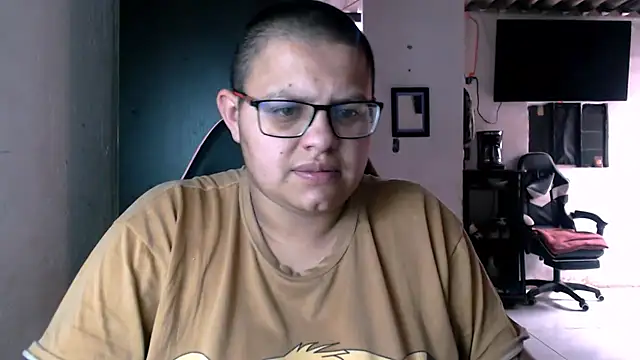 tatsumi nao online show from 01/11/26, 01:16