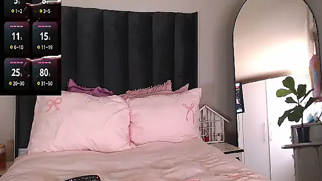 Snapshot of FRUITOFEDEN01 chatting on 03/07/26, 09:50 FRUITOFEDEN01 online show from 03/07/26, 09:50