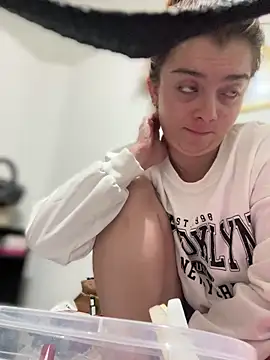 Cloew Marz online show from 11/19/25, 08:09