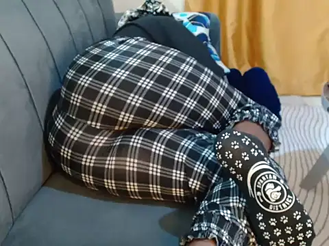 leslysexygirl online show from 09/17/25, 05:25