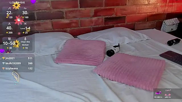 crystalvazquez online show from 03/01/25, 04:11