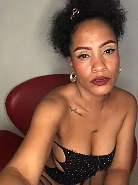 Snapshot of AdelaHaneix chatting on 01/12/25, 07:21 AdelaHaneix online show from 01/12/25, 07:21