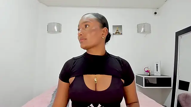 Snapshot of Pandora_gu chatting on 03/18/25, 08:15 Pandora gu online show from 03/18/25, 08:15