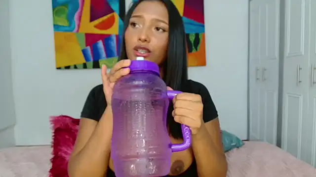 Snapshot of Pandora_gu chatting on 10/22/25, 09:58 Pandora gu online show from 10/22/25, 09:58