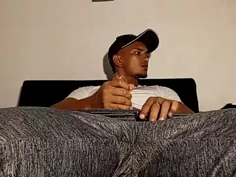 Latinsex2501 online show from 02/19/26, 07:32