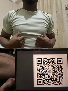 Snapshot of Blaze_xXx chatting on 05/23/26, 04:22 Blaze xXx online show from 05/23/26, 04:22