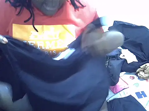 Snapshot of black_mellanin chatting on 03/06/26, 06:15 black mellanin online show from 03/06/26, 06:15