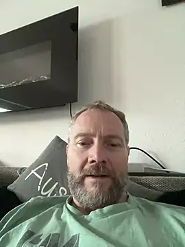 Snapshot of Rockburg chatting on 01/03/25, 03:12 Rockburg online show from 01/03/25, 03:12