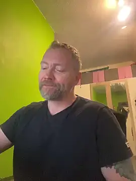 Snapshot of Rockburg chatting on 02/18/25, 08:38 Rockburg online show from 02/18/25, 08:38