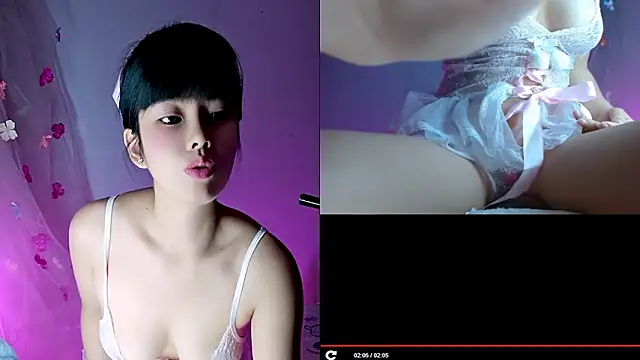 Snapshot of Coffee-Wet chatting on 09/09/25, 04:45 Coffee-Wet online show from 09/09/25, 04:45