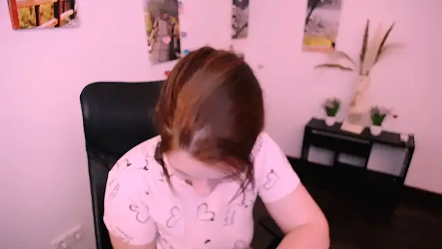 Sun Alexia online show from 09/21/25, 04:25