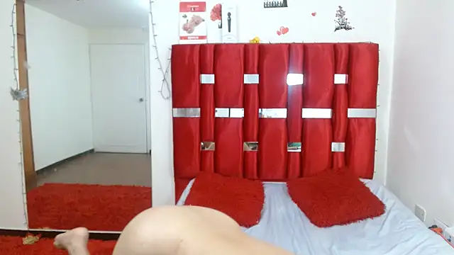 krystal thomson online show from 01/21/25, 07:39