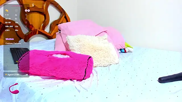 Snapshot of AmyWesley chatting on 01/12/25, 08:47 AmyWesley online show from 01/12/25, 08:47