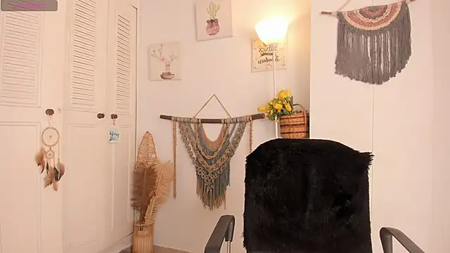 anaruiz  online show from 03/14/26, 09:20