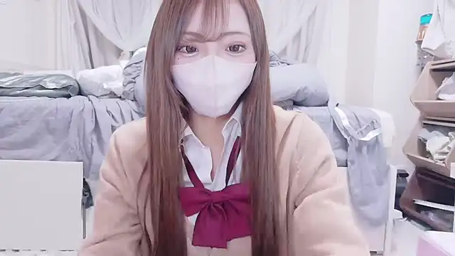 Snapshot of _chanMOMO_ chatting on 11/25/25, 02:39 chanMOMO online show from 11/25/25, 02:39