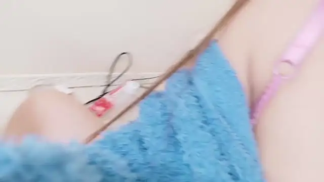 Snapshot of _chanMOMO_ chatting on 12/04/25, 12:14 chanMOMO online show from 12/04/25, 12:14