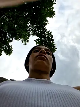 lily sk online show from 03/03/25, 09:48