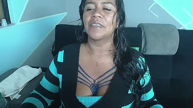 Snapshot of saggil23 chatting on 03/19/26, 06:50 saggil23 online show from 03/19/26, 06:50