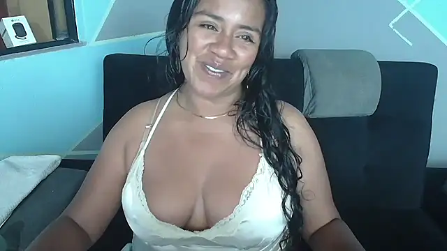 Snapshot of saggil23 chatting on 04/16/26, 06:36 saggil23 online show from 04/16/26, 06:36