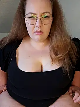 Snapshot of _Julie_x chatting on 03/09/26, 07:56 Julie x online show from 03/09/26, 07:56