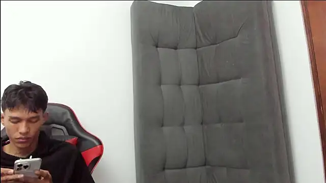 TommyGun 22 online show from 02/22/26, 03:51