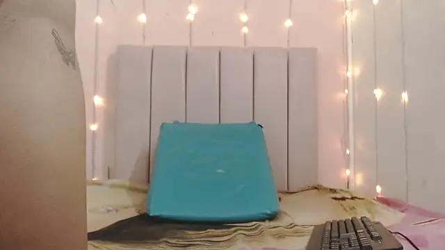 camilawilliams707rs online show from 11/27/25, 07:43