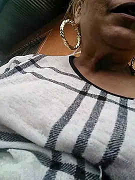 Kazsandraa online show from 01/12/26, 05:18