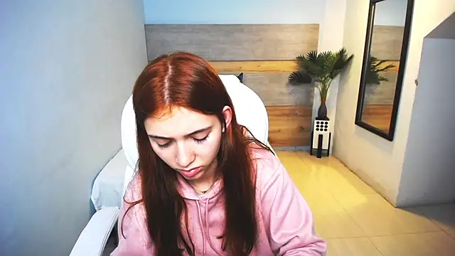 liseth fox online show from 12/27/24, 06:42