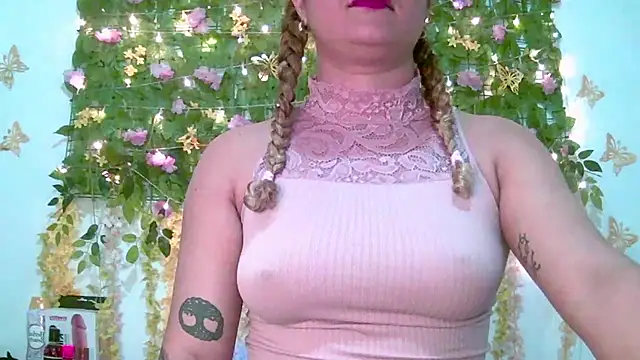 Crysrus online show from 03/22/26, 12:03