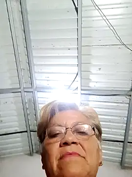 Madrastrahot69 online show from 09/11/25, 04:01