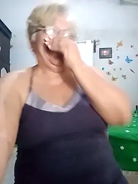 Madrastrahot69 online show from 09/27/25, 04:50