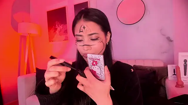 lara madisson online show from 10/30/25, 08:27