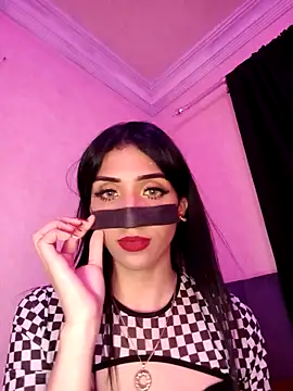 Snapshot of ---sophia--- chatting on 02/14/26, 08:05 ---sophia--- online show from 02/14/26, 08:05