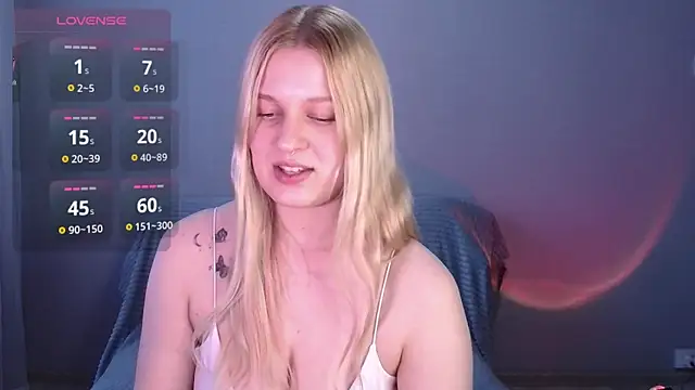 Snapshot of EmiliaDuchess chatting on 05/17/26, 10:55 EmiliaDuchess online show from 05/17/26, 10:55