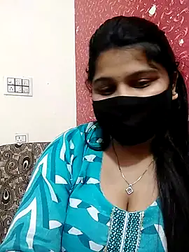 Hotty-simran online show from 03/13/25, 10:15