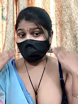 Hotty-simran online show from 10/15/25, 04:34