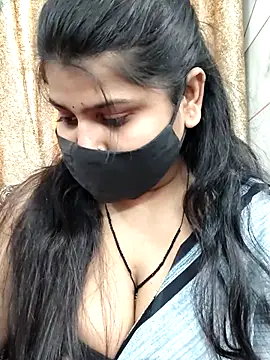 Hotty-simran online show from 01/08/26, 04:48